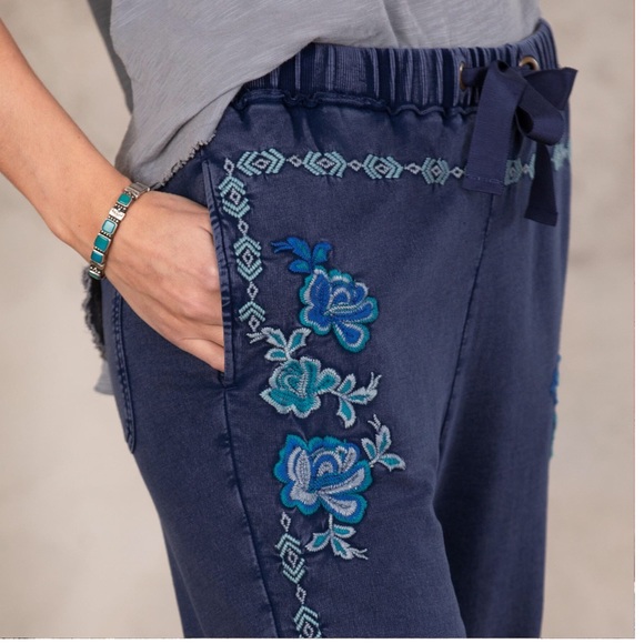 NEW Faded Fields joggers pants Sundance Catalog - Picture 12 of 13